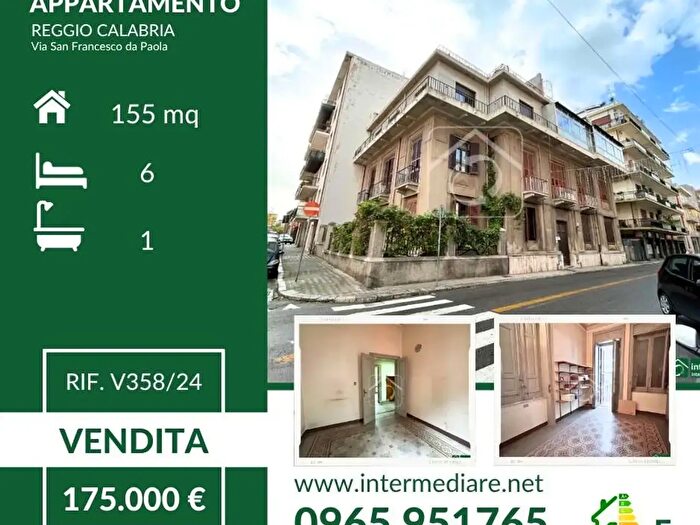 Appartamento con 6 locali in vendita in Reggio Calabria