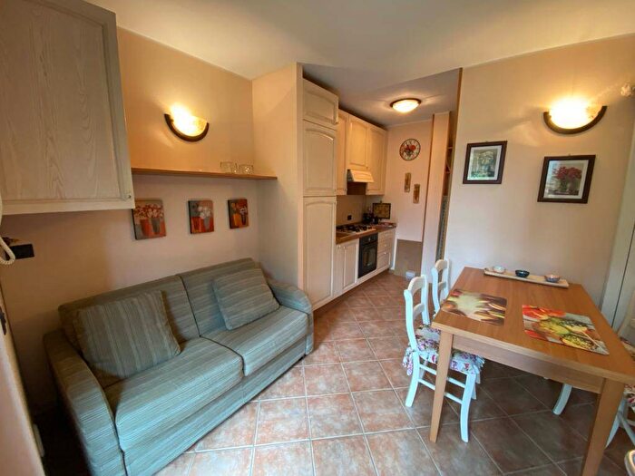 Appartamento bilocale in affitto in Via Premedà, Centro, Onore