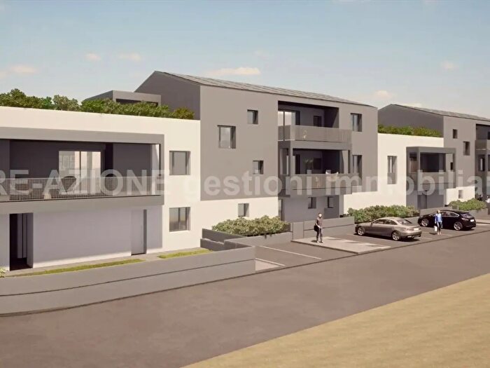 Appartamento quadrilocale in vendita in Via Tina Anselmi, Costabissara