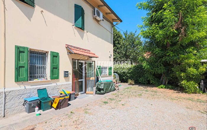 Appartamento trilocale in vendita in Via Antonio Zucchi, San Lazzaro Di Savena