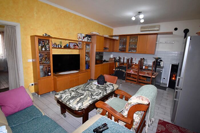 Casa con 5 locali in vendita in Via Trieste, Arzignano