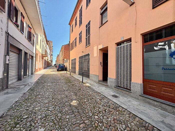 Appartamento trilocale in affitto in Via Pietro Micca, Centro, San Damiano dAsti