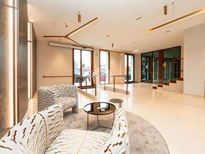 Appartamento quadrilocale in vendita in Via delle Tuberose, Milano