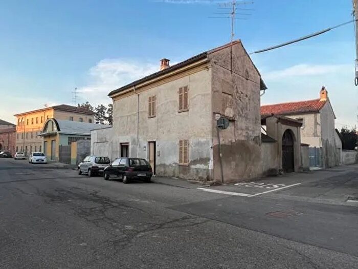 Casa quadrilocale in vendita in Via Guglielmo Marconi Asigliano Vercellese, Asigliano Vercellese