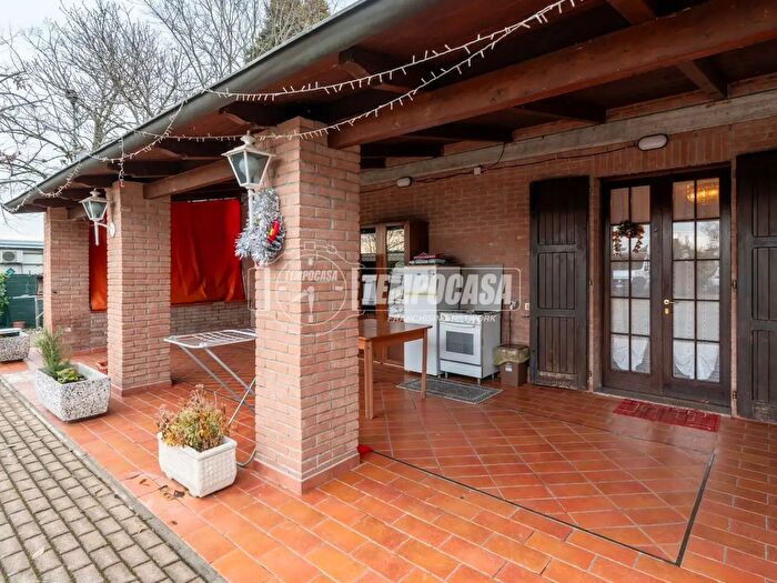 Casa trilocale in vendita in Reggio Emilia