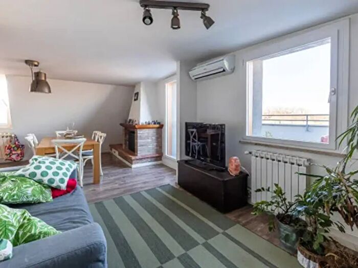 Appartamento con 6 locali in vendita in Vignola