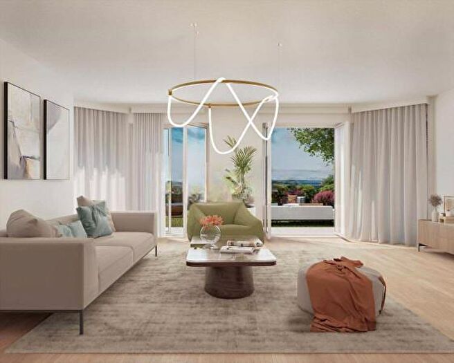 Appartamento con 5 locali in vendita in Via Carlo, Sanremo