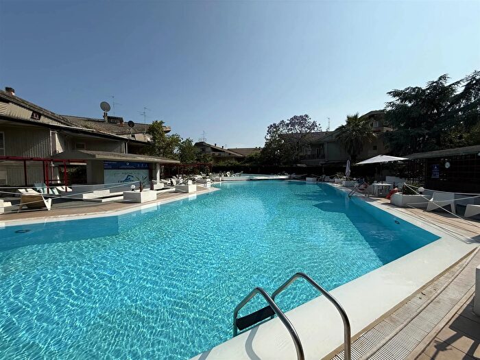 Appartamento con 5 locali in vendita in Via Le Tre Torri SantAgata LI Battiati, SantAgata Li Battiati