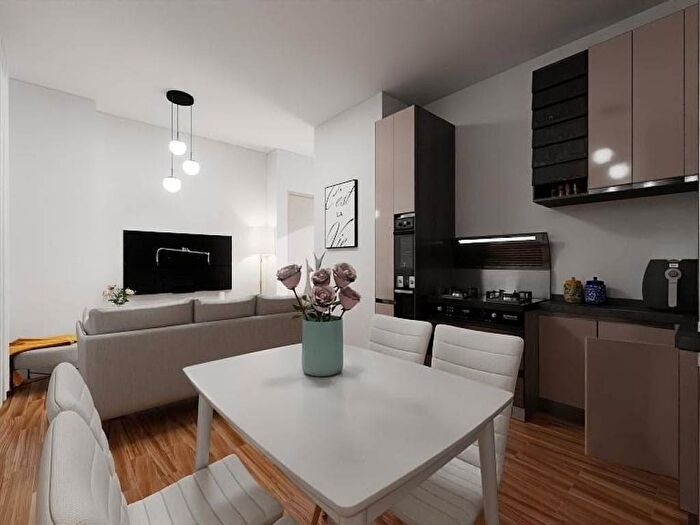 Appartamento trilocale in affitto in Via Vicinale San Donato, Pianura, Napoli