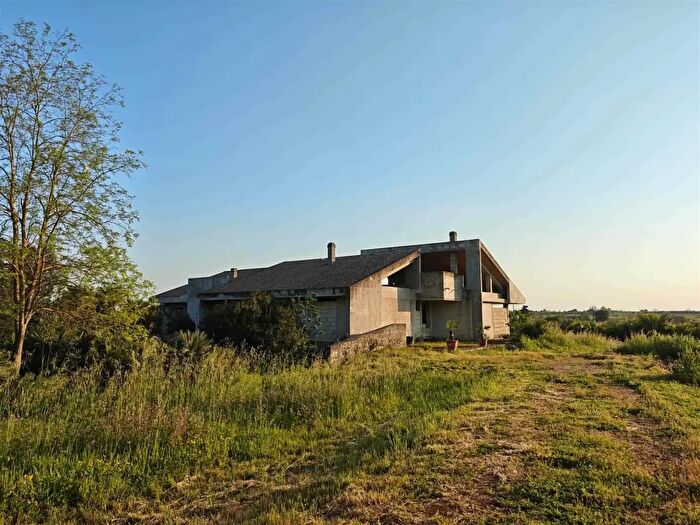 Casa con 10 locali in vendita in Contrada Neviera, San Marzano Di San Giuseppe
