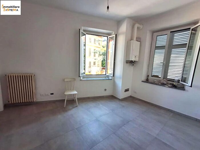 Appartamento bilocale in affitto in Via Caovur, Santena