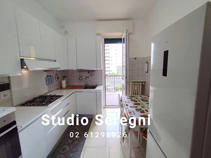 Appartamento trilocale in affitto in Via Giacomo Puccini, Rondinella Stazione, Sesto San Giovanni