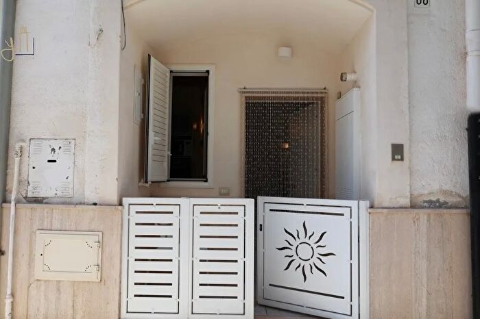 Casa bilocale in vendita in Polignano A Mare