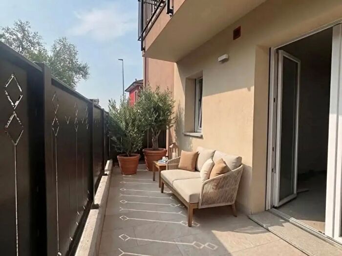 Appartamento trilocale in vendita in Via Battisti, Trofarello