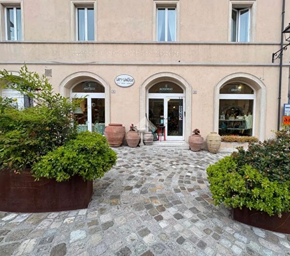 Appartamento quadrilocale in vendita in Piazza Malatesta, Verucchio