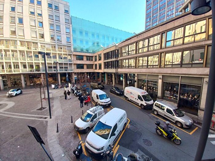 Appartamento bilocale in affitto in Galleria Giuseppe Mazzini, Centro Città, Genova