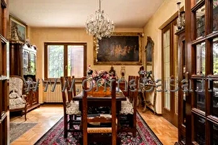 Casa con 9 locali in vendita in Via Paolo Caliari, Grezzana