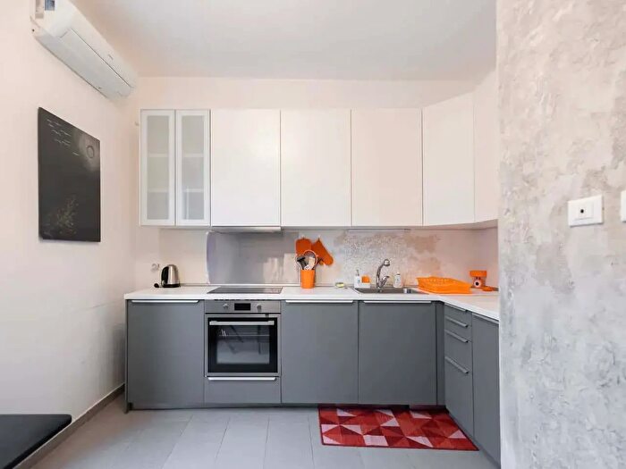 Appartamento monolocale in affitto in Via Guido Guinizelli, Milano