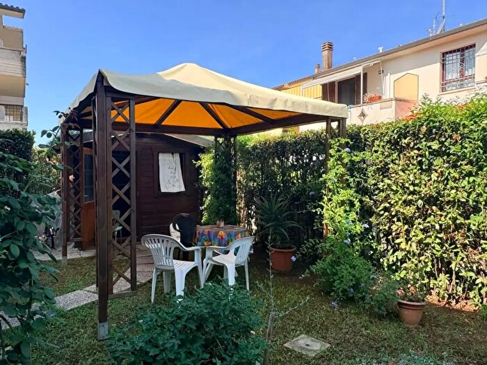 Appartamento trilocale in vendita in Castagneto Carducci