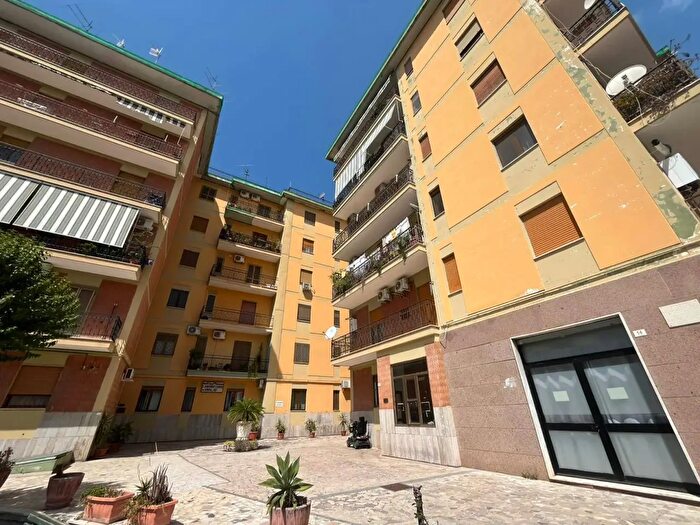 Appartamento quadrilocale in vendita in Piazza Salvo d'Acquisto, Santa Maria Capua Vetere