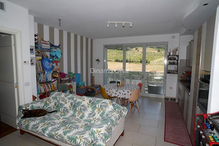 Appartamento trilocale in vendita in Via Imperia, Montemurlo