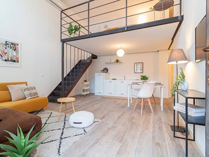 Appartamento bilocale in affitto in Via Don Bartolomeo Grazioli, Dergano, Milano