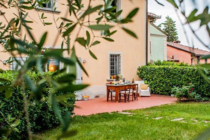 Casa con 5 locali in vendita in Via Ortimino, Montespertoli