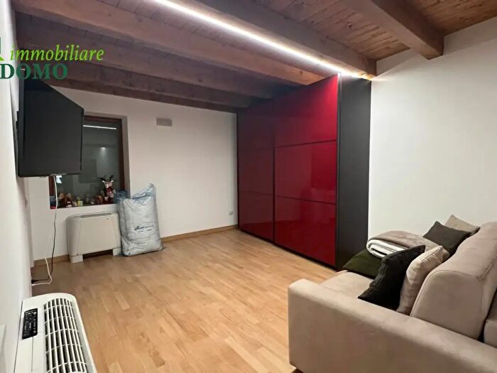 Appartamento trilocale in affitto in Schio Centro, Schio