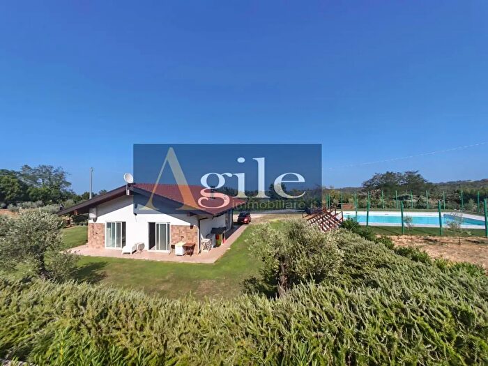 Casa con 5 locali in vendita in Contrada Canali, Ripatransone