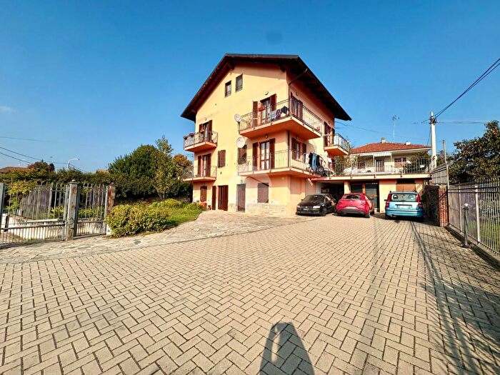 Appartamento trilocale in vendita in Via della Nombarda, Reano