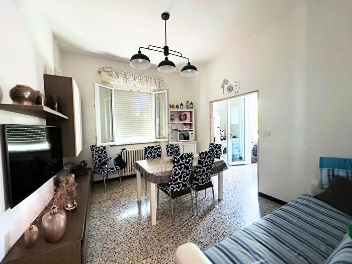 Casa quadrilocale in vendita in Via Madonna di Loreto, Gabicce Mare