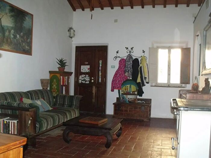 Casa quadrilocale in vendita in Via del Castello, Casciana Terme Lari
