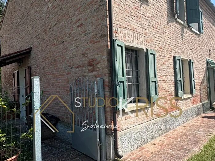 Appartamento trilocale in affitto in Via Ponte Assa, Ferrara