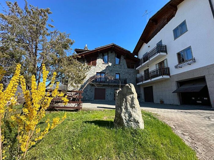 Appartamento bilocale in affitto in Località Perron, Chez Croiset, Fénis