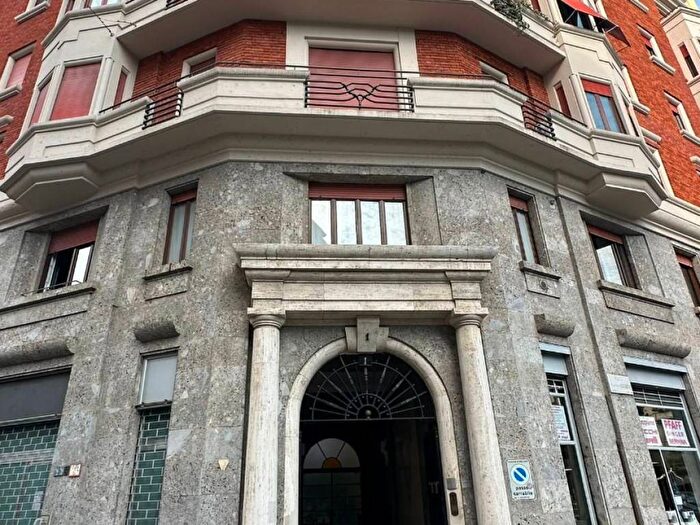 Appartamento bilocale in affitto in Piazza Francesco Guardi, Città Studi, Milano