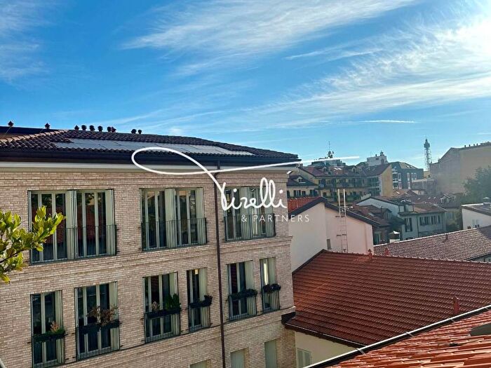 Appartamento trilocale in affitto in Via Bramante, Arena, Milano