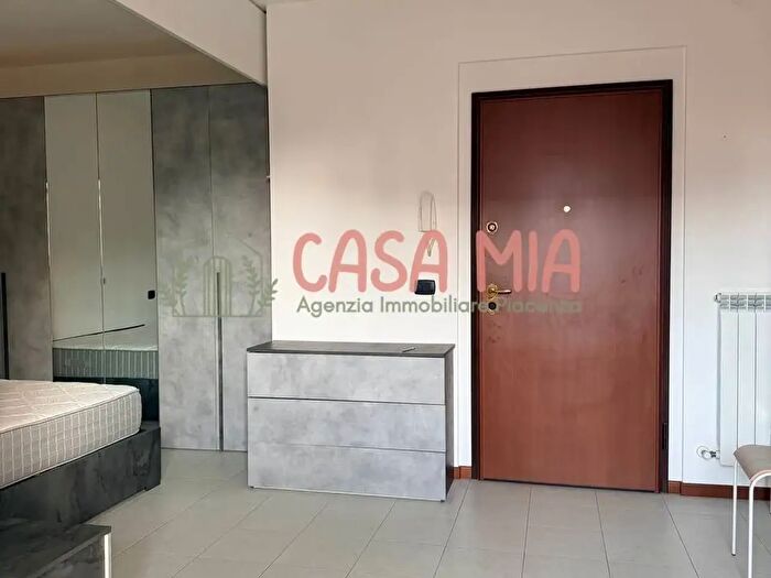 Appartamento bilocale in vendita in Via Volta, Rottofreno