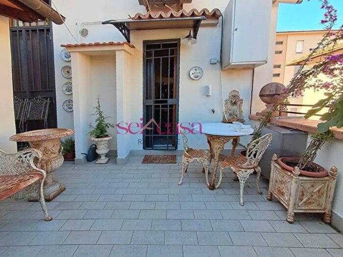 Appartamento con 6 locali in vendita in GrossetoCentrale, Grosseto