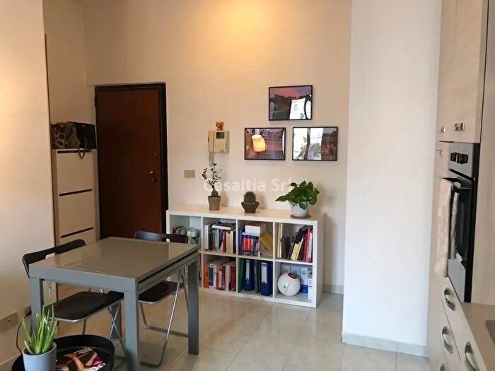 Appartamento bilocale in affitto in Via Privata Pomezia, Milano