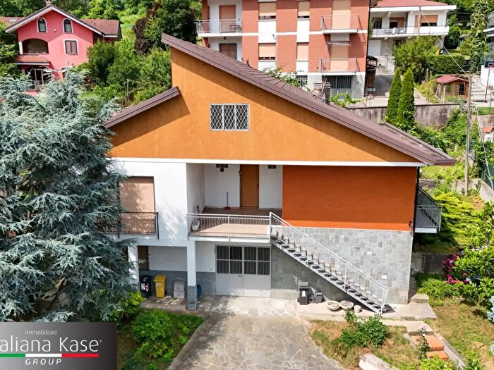 Case in Vendita e in Affitto - 2