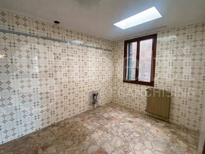 Appartamento con 5 locali in vendita in Fondamenta Vetrai, Venezia