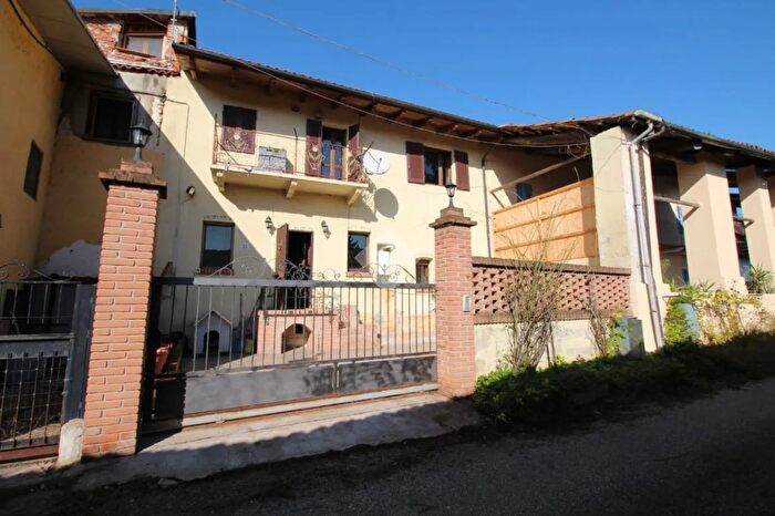 Casa quadrilocale in vendita in Località Campasso, Verrua Savoia