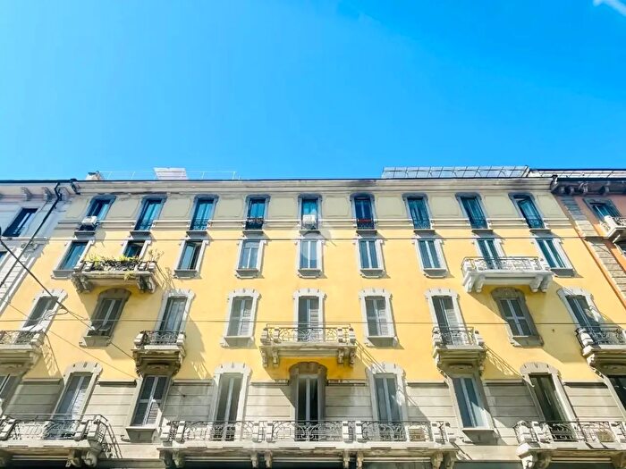 Appartamento monolocale in vendita in Via Vitruvio, Milano