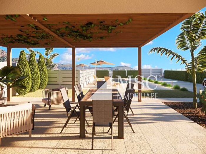 Casa quadrilocale in vendita in Ss, Terrasini