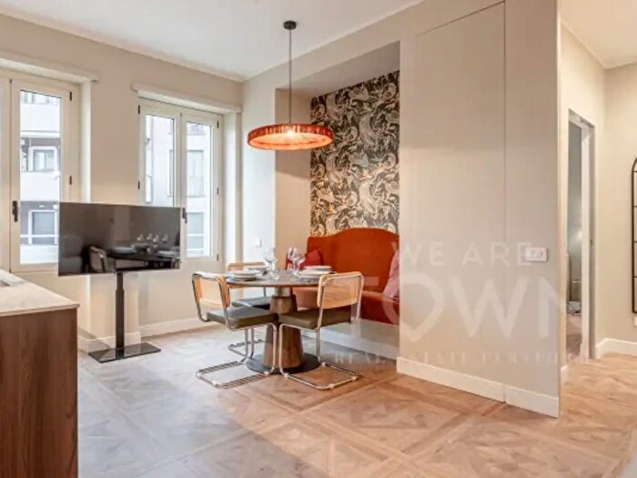 Appartamento trilocale in vendita in Largo della Crocetta, Milano