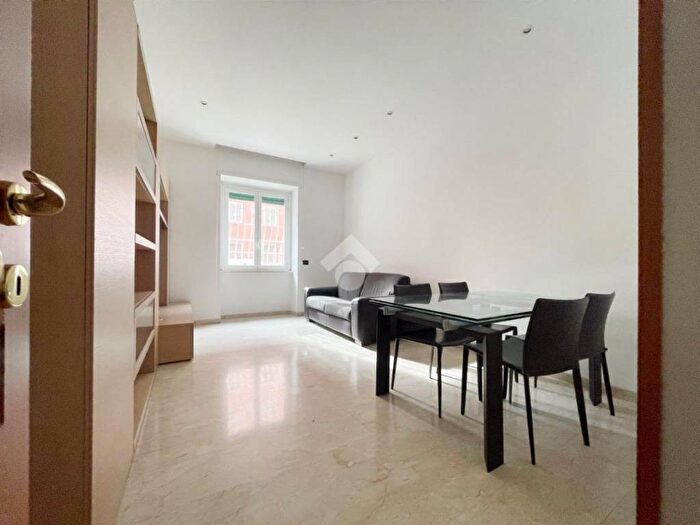 Appartamento trilocale in affitto in Via mancinelli, Africano Villa Chigi, Roma