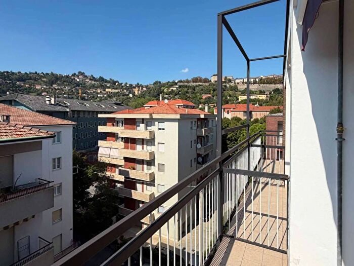 Casa quadrilocale in affitto in via SANTA LUCIA, San Paolo, Bergamo
