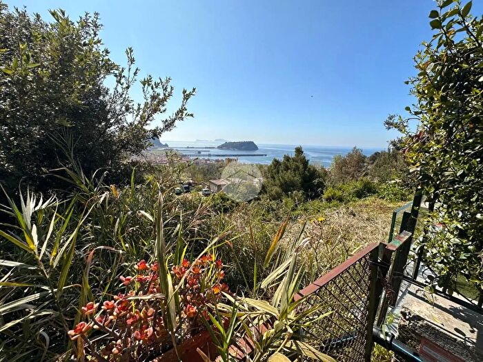 Appartamento bilocale in vendita in Via Privata delle Terme, Napoli