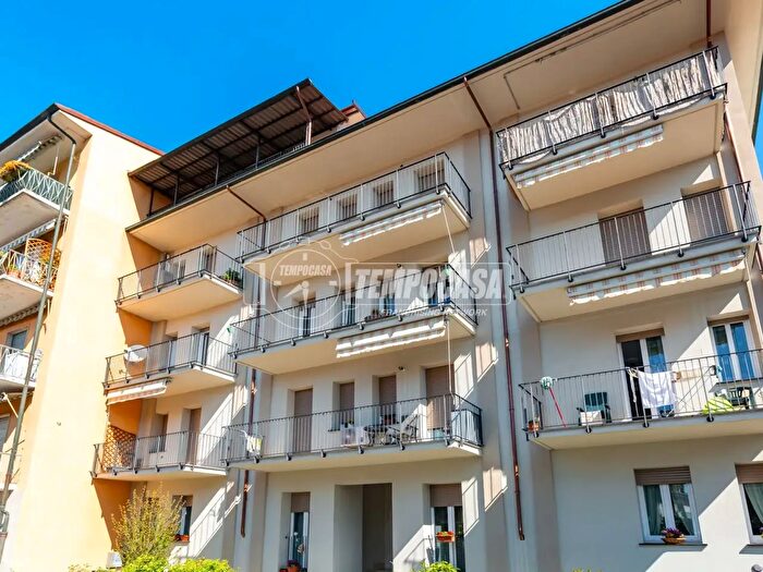 Appartamento trilocale in vendita in Via Risaglia, Fossano