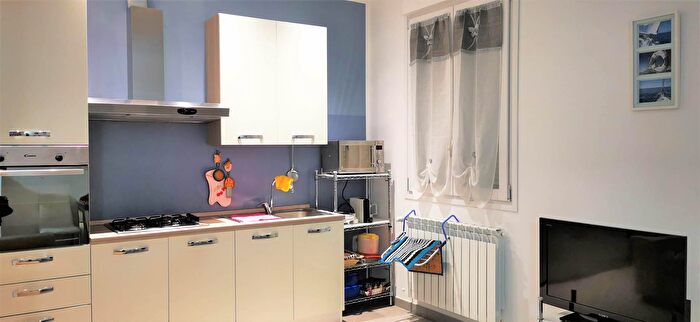 Appartamento bilocale in affitto in Varazze